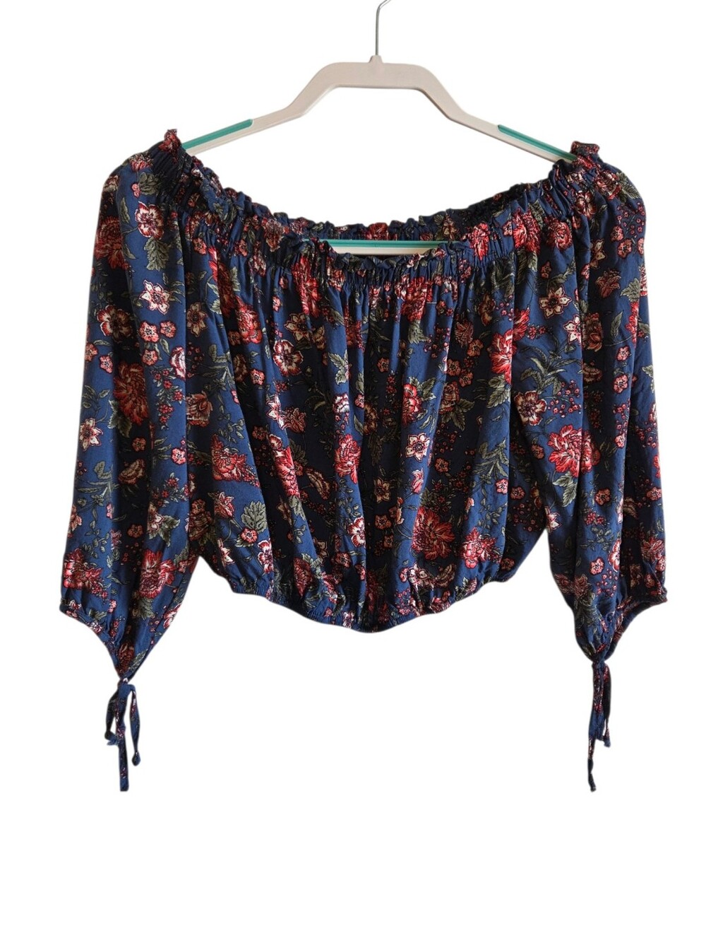 Live To Be Spoiled Floral Cropped Boat Elastic Neckline 3/4 Sleeve Top Size L